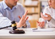 A Criminal Defense Lawyer Helps You In Critical Situations